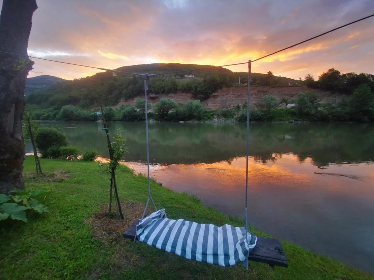 Vikendica Pored Drine Foca Handici Exteriér fotografie