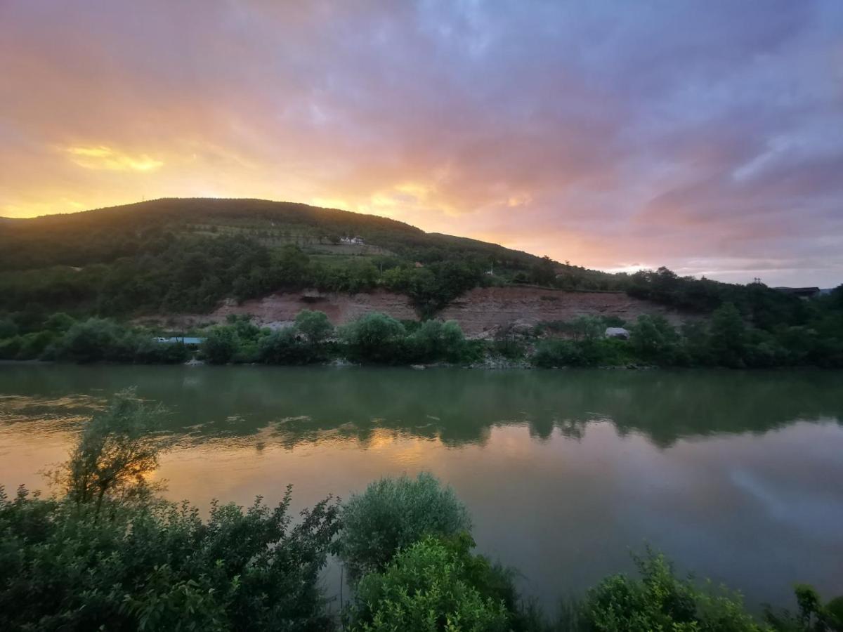 Vikendica Pored Drine Foca Handici Exteriér fotografie