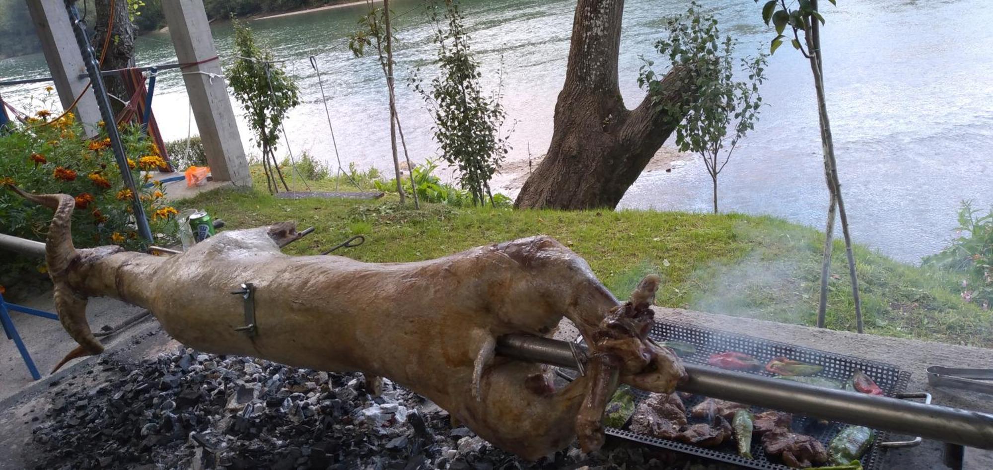 Vikendica Pored Drine Foca Handici Pokoj fotografie