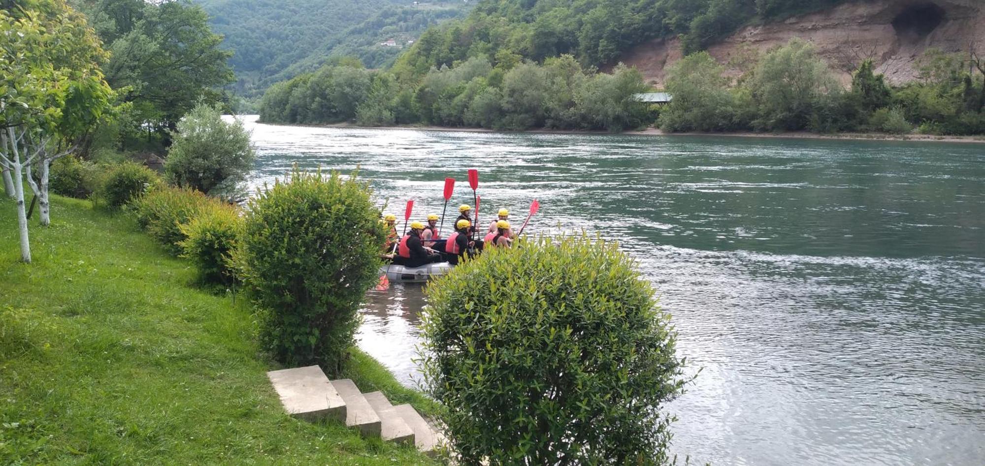 Vikendica Pored Drine Foca Handici Exteriér fotografie